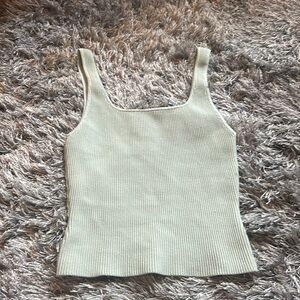 Babaton Women Top medium Nylon Blend Sleeveless Slim Fit Ribbed Crop Tank